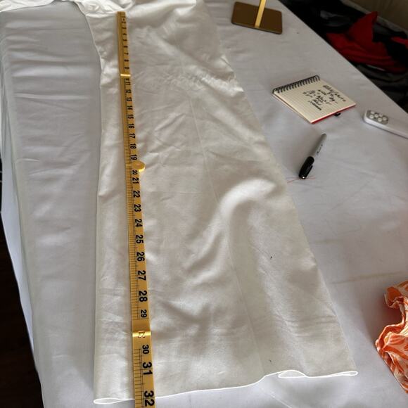 White House Black Market Women 8R Pants Lined 32" inseam mid rise - Picture 10 of 14